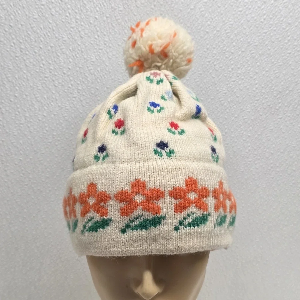 Moriarty Original Wool Hat Handmade Stowe Vermont USA Youth Floral Beanie Pom